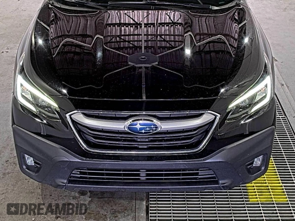 2020 Subaru Outback Premium with VIN 4S4BTACC8L3141957, listed as a IAAI auction lot 42610381 with 70,141 mi miles and . Bid and sale history available at DreamBid. Image 20.