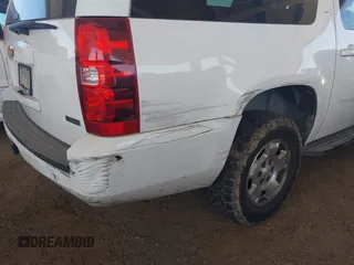 2012 Chevrolet Suburban LT with VIN 1GNSKJE70CR295137, listed as a IAAI auction lot 42112072 with 291,912 mi miles and . Bid and sale history available at DreamBid. Image 6.