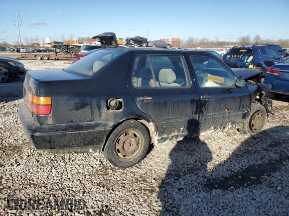 1998 Volkswagen Jetta TDI z VIN 3VWRF81H1WM119610, wystawiony jako Copart lot #42724295 z przebiegiem 8 361 mil mil oraz Szkoda całkowita • Salvage title. Historia ofert i sprzedaży dostępna na DreamBid. Obrazek 3.