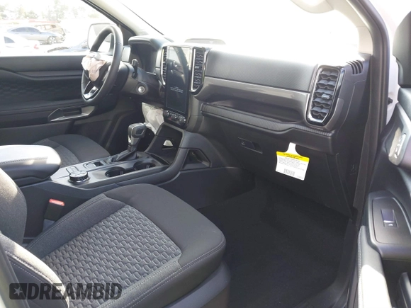 2024 Ford Ranger with VIN 1FTER4HPXRLE39741, listed as a IAAI auction lot 41471689 with 301 mi miles and . Bid and sale history available at DreamBid. Image 5.