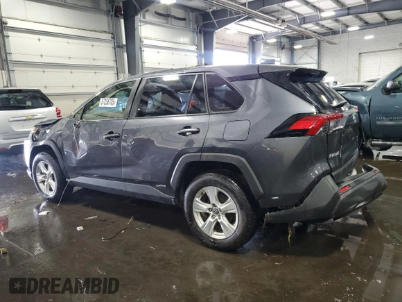2020 Toyota RAV4 Hybrid XLE с VIN JTMRWRFVXLD072320, выставлен на аукционе Copart как лот 57258705 с пробегом 77 585 миль миль и Списание • Salvage title. История ставок и продаж доступна на DreamBid. Изображение 2.