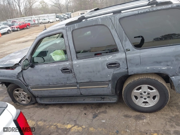 2004 Chevrolet Tahoe LT with VIN 1GNEC13Z24J330050, listed as a IAAI auction lot 41802659 with 278,497 mi miles. Bid and sale history available at carsss.com. Image 14.