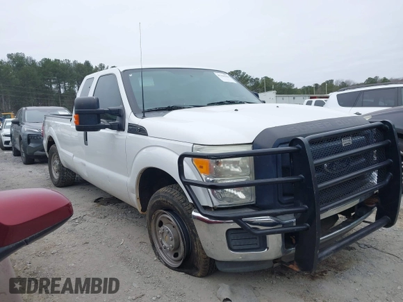 2012 Ford Super Duty F-250 SRW XL with VIN 1FT7X2A68CEB58554, listed as a IAAI auction lot 41366350 with 147,085 mi miles. Bid and sale history available at carsss.com. Image 13.