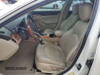 2009 Cadillac CTS RWD z VIN 1G6DU57V690113794, wystawiony jako Copart lot #55104185 z przebiegiem 157 599 mil mil oraz Szkoda całkowita • Salvage title. Historia ofert i sprzedaży dostępna na DreamBid. Obrazek 7.