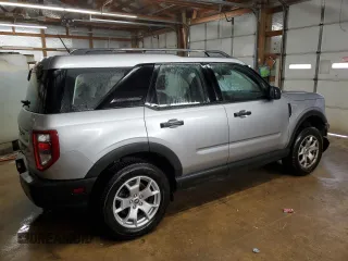 2021 Ford Bronco Sport z VIN 3FMCR9A66MRA98995, wystawiony jako Copart lot #56309775 z przebiegiem 77 539 mil mil oraz Tytuł czysty. Historia ofert i sprzedaży dostępna na DreamBid. Obrazek 3.