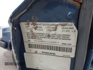 1990 Volvo 240 с VIN YV1AA8841L1423511, выставлен на аукционе IAAI как лот 41958883 с пробегом 216 943 миль миль и . История ставок и продаж доступна на DreamBid. Изображение 9.