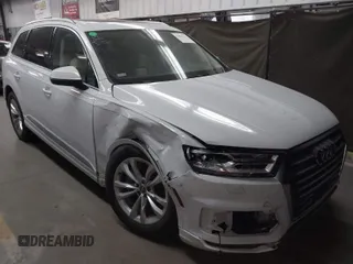 2019 Audi Q7 Premium with VIN WA1AAAF79KD011001, listed as a IAAI auction lot 42033112 with 42,584 mi miles and . Bid and sale history available at DreamBid. Image 1.