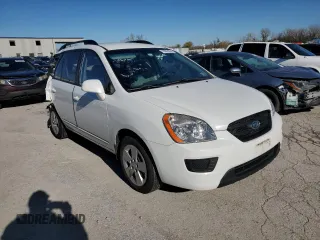 2009 Kia Rondo LX Base with VIN KNAFG528197222070, listed as a Copart auction lot 79863504 with 181,878 mi miles and Salvage Title. Bid and sale history available at carsss.com. Image 4.