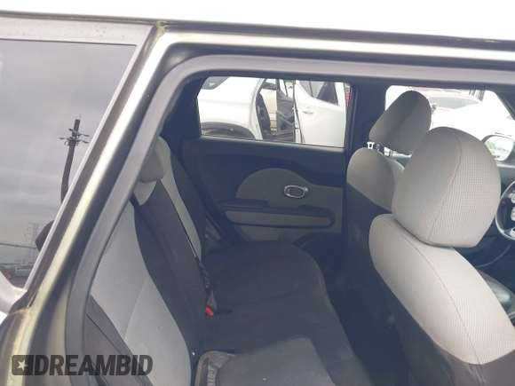 2016 Kia Soul with VIN KNDJN2A27G7258308, listed as a IAAI auction lot 42101913 with 151,599 mi miles and . Bid and sale history available at DreamBid. Image 8.