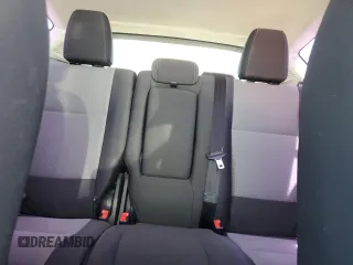 2017 Ford C-Max SE z VIN 1FADP5AU5HL117228, wystawiony jako Copart lot #56757025 z przebiegiem 330 453 mil mil oraz Szkoda całkowita • Salvage title. Historia ofert i sprzedaży dostępna na DreamBid. Obrazek 10.