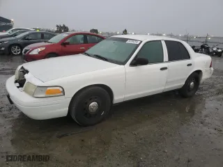 2009 Ford Police Interceptor with VIN 2FAHP71V49X143748, listed as a Copart auction lot 84286254 with 117,357 mi miles and Salvage Title. Bid and sale history available at carsss.com. Image 1.