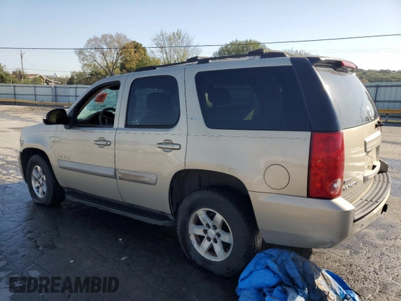 2007 GMC Yukon SLT with VIN 1GKFC13027R299200, listed as a Copart auction lot 74998744 with 301,803 mi miles and Salvage Title. Bid and sale history available at carsss.com. Image 2.