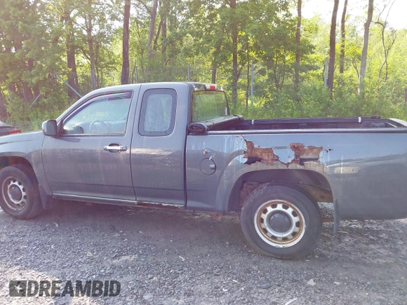 2012 Chevrolet Colorado Work Truck z VIN 1GCESBF96C8145700, wystawiony jako IAAI lot #42477869 z przebiegiem 86 923 mil mil oraz . Historia ofert i sprzedaży dostępna na DreamBid. Obrazek 14.