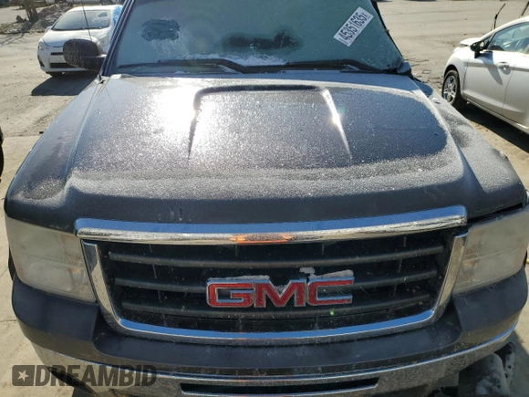 2010 GMC Sierra 1500 SLE z VIN 1GTSKVE38AZ178237, wystawiony jako Copart lot #45351635 z przebiegiem 148 907 mil mil oraz Szkoda całkowita • Salvage title. Historia ofert i sprzedaży dostępna na DreamBid. Obrazek 12.