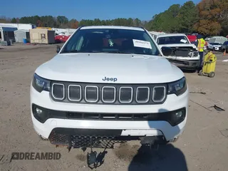 2022 Jeep Compass Latitude Lux с VIN 3C4NJDFB6NT130538, выставлен на аукционе IAAI как лот 40986974 с пробегом 36 237 миль миль и . История ставок и продаж доступна на DreamBid. Изображение 12.