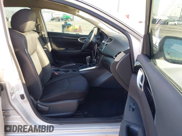 2018 Nissan Sentra SV with VIN 3N1AB7AP0JL624682, listed as a IAAI auction lot 41966632 with 67,513 mi miles. Bid and sale history available at carsss.com. Image 5.