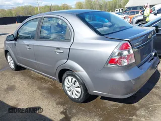 2010 Chevrolet Aveo 1LT with VIN KL1TD5DE0AB050527, listed as a IAAI auction lot 42033323 with 91,825 mi miles and . Bid and sale history available at DreamBid. Image 3.