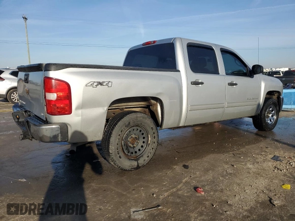 2013 Chevrolet Silverado 1500 LS with VIN 3GCPKREA1DG122897, listed as a Copart auction lot 42510225 with 212,745 mi miles and Salvage Title. Bid and sale history available at DreamBid. Image 3.