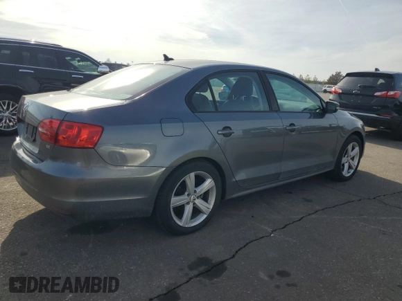 2014 Volkswagen Jetta Sedan SE with VIN 3VWD17AJXEM226076, listed as a Copart auction lot 48936465 with 130,269 mi miles and Salvage Title. Bid and sale history available at carsss.com. Image 3.