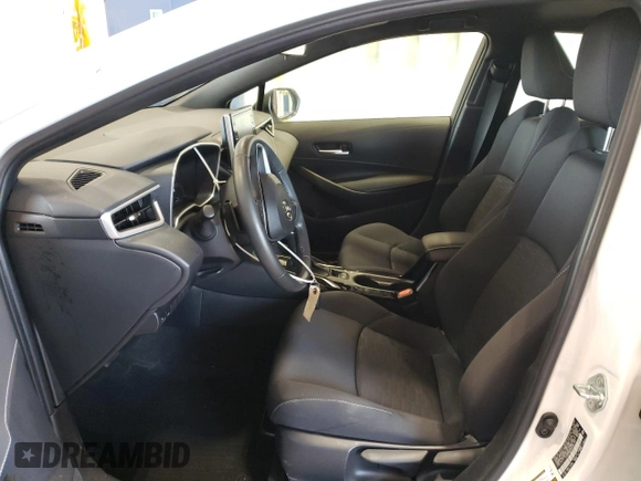 2022 Toyota Corolla Hatchback SE with VIN JTND4MBE4N3182793, listed as a Copart auction lot 69609184 with 21,813 mi miles and Salvage Title. Bid and sale history available at carsss.com. Image 7.