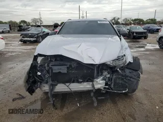 2021 Audi RS Q8 z VIN WU1ARBF13MD008178, wystawiony jako Copart lot #88022515 z przebiegiem 41 655 mil mil oraz Nie do naprawy. Historia ofert i sprzedaży dostępna na DreamBid. Obrazek 5.