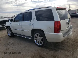 2009 Cadillac Escalade z VIN 1GYFK43589R134714, wystawiony jako Copart lot #48084395 z przebiegiem 154 359 mil mil oraz Czysty tytuł • Clean title. Historia ofert i sprzedaży dostępna na DreamBid. Obrazek 2.