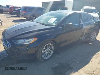 2020 Ford Fusion SE with VIN 3FA6P0HD7LR136178, listed as a IAAI auction lot 41676206 with 56,930 mi miles. Bid and sale history available at carsss.com. Image 2.