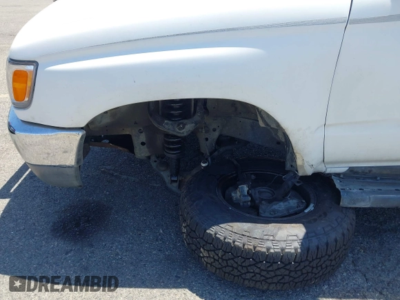 1997 Toyota 4Runner SR5 с VIN JT3GN86R0V0025626, выставлен на аукционе IAAI как лот 42303710 с пробегом 174 320 миль миль и . История ставок и продаж доступна на DreamBid. Изображение 13.