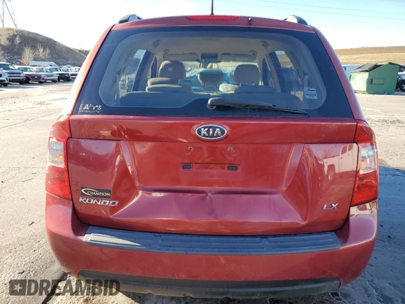 2008 Kia Rondo LX with VIN KNAFG525X87208687, listed as a Copart auction lot 85998294 with 121,251 mi miles and Salvage Title. Bid and sale history available at carsss.com. Image 6.