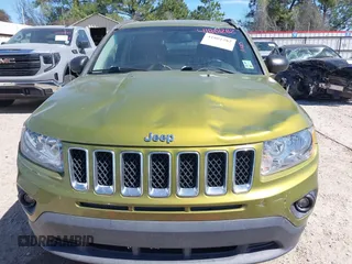 2012 Jeep Compass Latitude with VIN 1C4NJCEB9CD688401, listed as a IAAI auction lot 41801282 with 154,059 mi miles and . Bid and sale history available at carsss.com. Image 12.