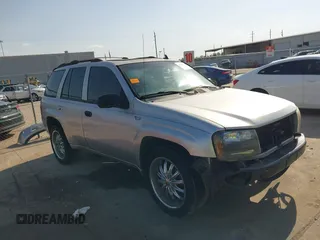 2007 Chevrolet TrailBlazer LS with VIN 1GNDS13S972108556, listed as a IAAI auction lot 41851089 with 225,235 mi miles and . Bid and sale history available at DreamBid. Image 1.