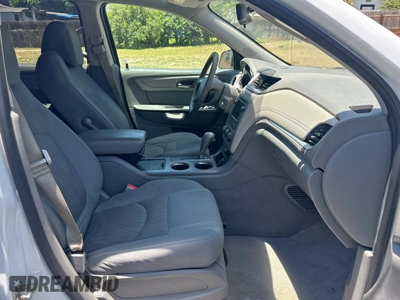 2017 Chevrolet Traverse LS with VIN 1GNKRFED3HJ341144, listed as a Copart auction lot 65771795 with 142,525 mi miles and Clean title. Bid and sale history available at DreamBid. Image 5.