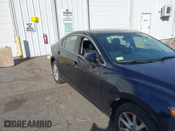 2015 Mazda 6 i Sport with VIN JM1GJ1U53F1220971, listed as a IAAI auction lot 41524727 with 105,436 mi miles. Bid and sale history available at carsss.com. Image 6.