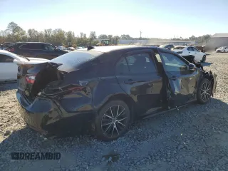 2022 Toyota Camry SE with VIN 4T1T11AK2NU044707, listed as a Copart auction lot 76313164 with 21,938 mi miles and Salvage Title. Bid and sale history available at DreamBid. Image 3.