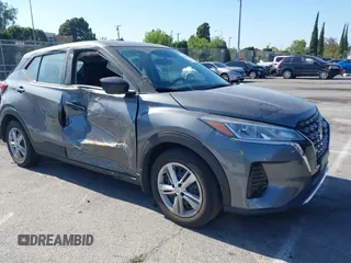 2021 Nissan Kicks S with VIN 3N1CP5BV2ML528505, listed as a IAAI auction lot 42206862 with 44,081 mi miles and . Bid and sale history available at DreamBid. Image 1.