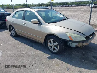 2005 Honda Accord EX z VIN 1HGCM56725A157034, wystawiony jako IAAI lot #42402809 z przebiegiem 108 936 mil mil oraz . Historia ofert i sprzedaży dostępna na DreamBid. Obrazek 1.