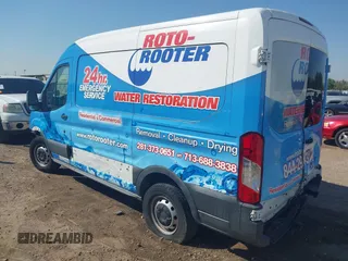 2017 Ford Transit with VIN 1FTYE1CM4HKB06427, listed as a IAAI auction lot 40597787 with 206,386 mi miles and . Bid and sale history available at DreamBid. Image 3.