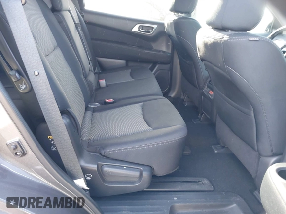2017 Nissan Pathfinder SL with VIN 5N1DR2MM5HC909163, listed as a IAAI auction lot 41295750 with 72,617 mi miles. Bid and sale history available at carsss.com. Image 8.
