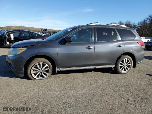 2013 Nissan Pathfinder SV with VIN 5N1AR2MN4DC658061, listed as a Copart auction lot 75590634 with 226,440 mi miles and Non Repairable. Bid and sale history available at carsss.com. Image 1.