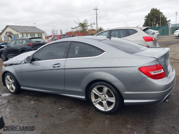 2013 Mercedes-Benz C-Class C 250 with VIN WDDGJ4HB0DG063367, listed as a IAAI auction lot 41705674 with 149,422 mi miles. Bid and sale history available at carsss.com. Image 14.