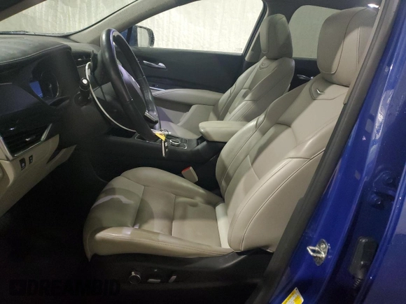 2021 Cadillac XT4 AWD Premium Luxury with VIN 1GYFZDR49MF044119, listed as a Copart auction lot 44242575 with 36,479 mi miles and Salvage Title. Bid and sale history available at carsss.com. Image 7.