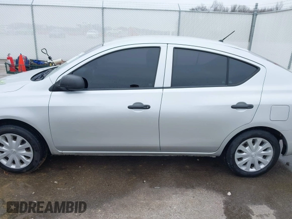 2014 Nissan Versa SV with VIN 3N1CN7APXEL860715, listed as a IAAI auction lot 41492046 with 95,758 mi miles and . Bid and sale history available at DreamBid. Image 14.