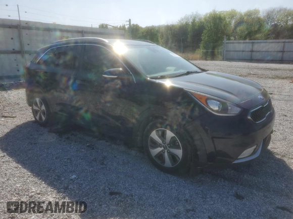 2018 Kia Niro EX with VIN KNDCC3LC3J5128152, listed as a Copart auction lot 50811475 with 177,484 mi miles and Clean Title. Bid and sale history available at carsss.com. Image 4.