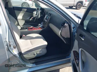2008 Lexus IS 350 with VIN JTHBE262585020076, listed as a IAAI auction lot 41858756 with 98,045 mi miles and . Bid and sale history available at DreamBid. Image 5.