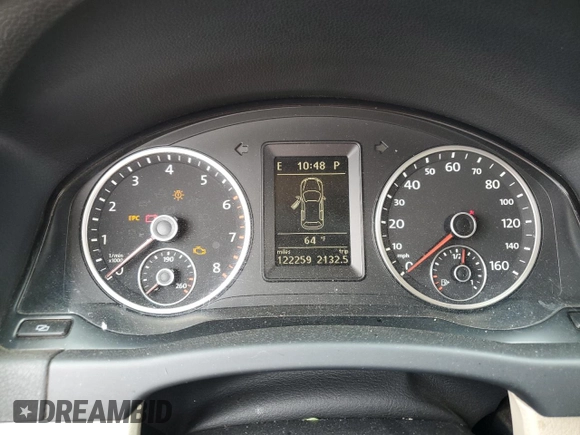 2011 Volkswagen Tiguan SE with VIN WVGBV7AX3BW551114, listed as a Copart auction lot 56016925 with 122,259 mi miles and Clean Title. Bid and sale history available at DreamBid. Image 9.