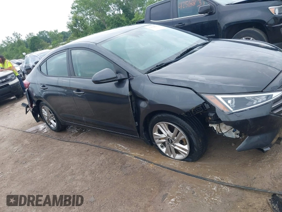 2020 Hyundai Elantra SEL z VIN 5NPD84LF4LH564792, wystawiony jako IAAI lot #42490983 z przebiegiem 32 927 mil mil oraz . Historia ofert i sprzedaży dostępna na DreamBid. Obrazek 14.