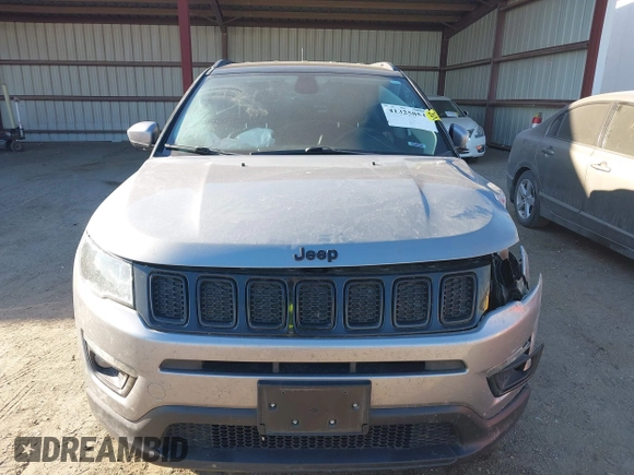 2018 Jeep Compass Latitude with VIN 3C4NJDBB1JT326239, listed as a IAAI auction lot 41325854 with 79,192 mi miles and . Bid and sale history available at DreamBid. Image 12.