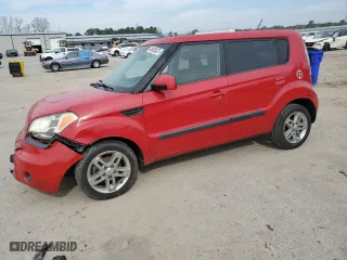 2010 Kia Soul + with VIN KNDJT2A22A7176323, listed as a Copart auction lot 48685625 with 194,475 mi miles and Clean Title. Bid and sale history available at carsss.com. Image 1.