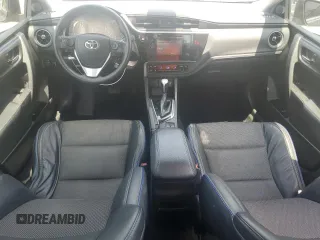 2019 Toyota Corolla L z VIN 5YFBURHE4KP869548, wystawiony jako Copart lot #59943055 z przebiegiem 155 099 mil mil oraz Czysty tytuł • Clean title. Historia ofert i sprzedaży dostępna na DreamBid. Obrazek 8.