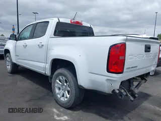2022 Chevrolet Colorado 2WD LT с VIN 1GCGSCEN7N1211406, выставлен на аукционе IAAI как лот 42118311 с пробегом 53 176 миль миль и . История ставок и продаж доступна на DreamBid. Изображение 3.